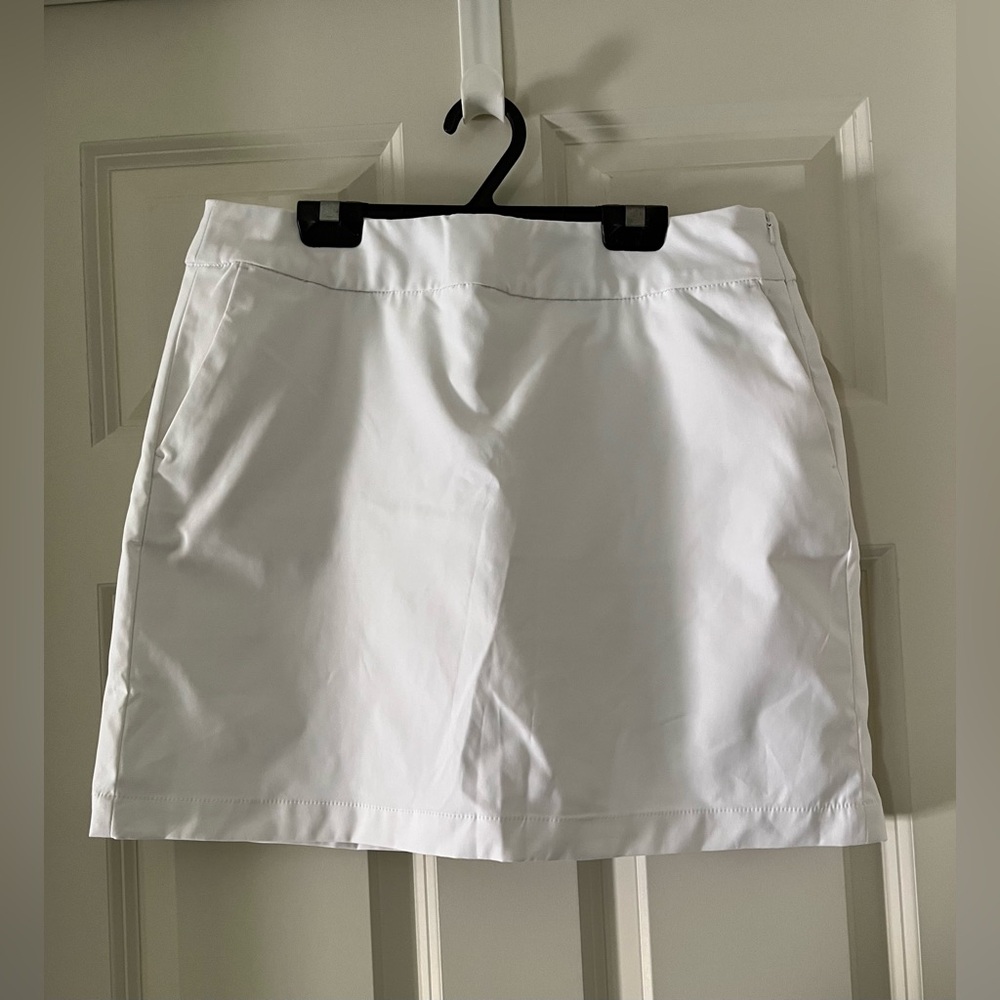 Women’s white NIKE FLEX GOLF SKORT with pockets tennis activewear workout size 8